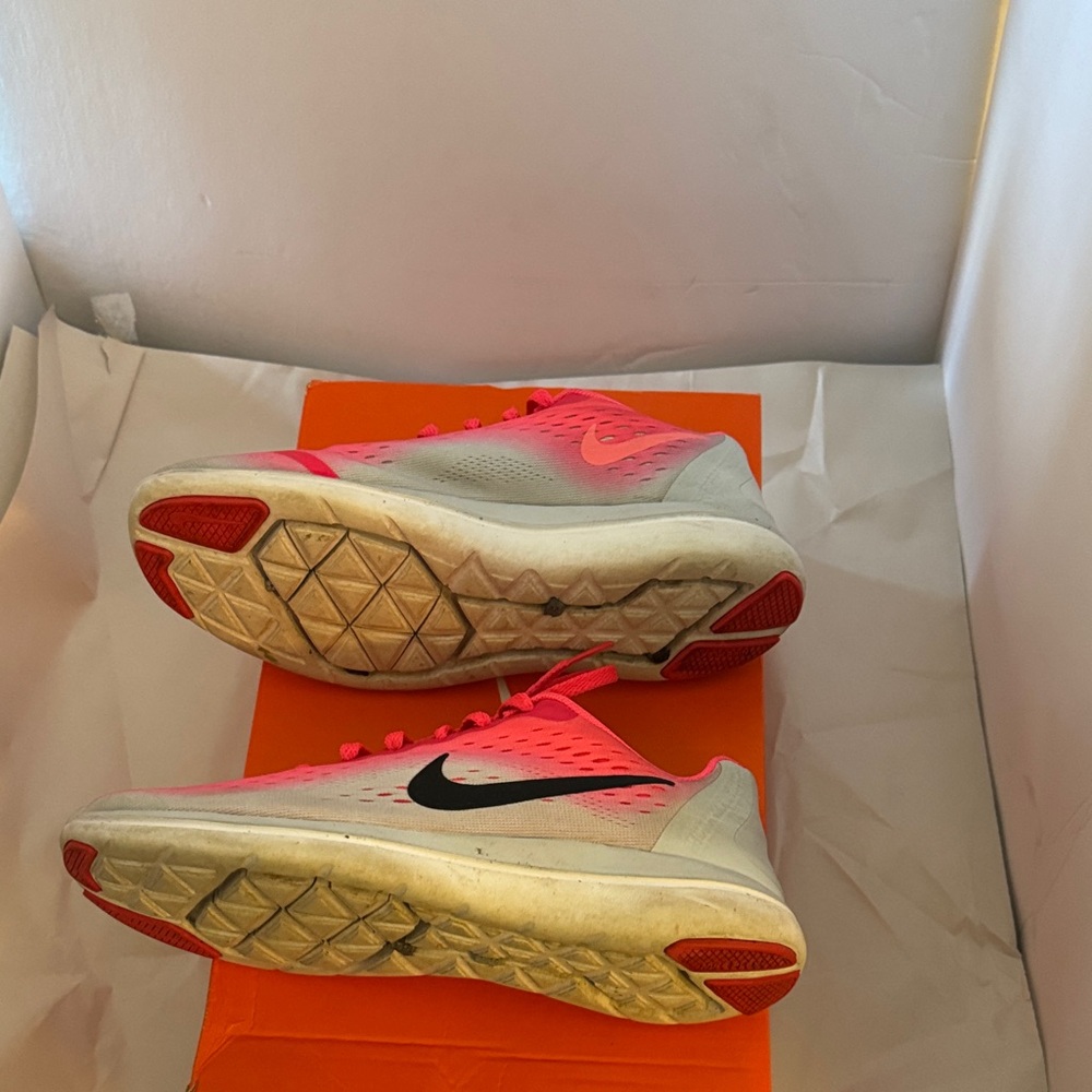 Nike Kids Sneakers - Gray and Pink